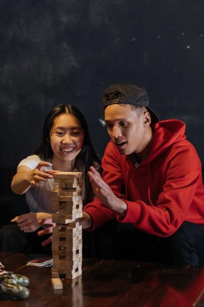 game gian lận Debet